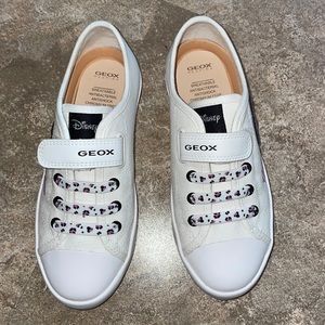 Geox girls velcro sneakers